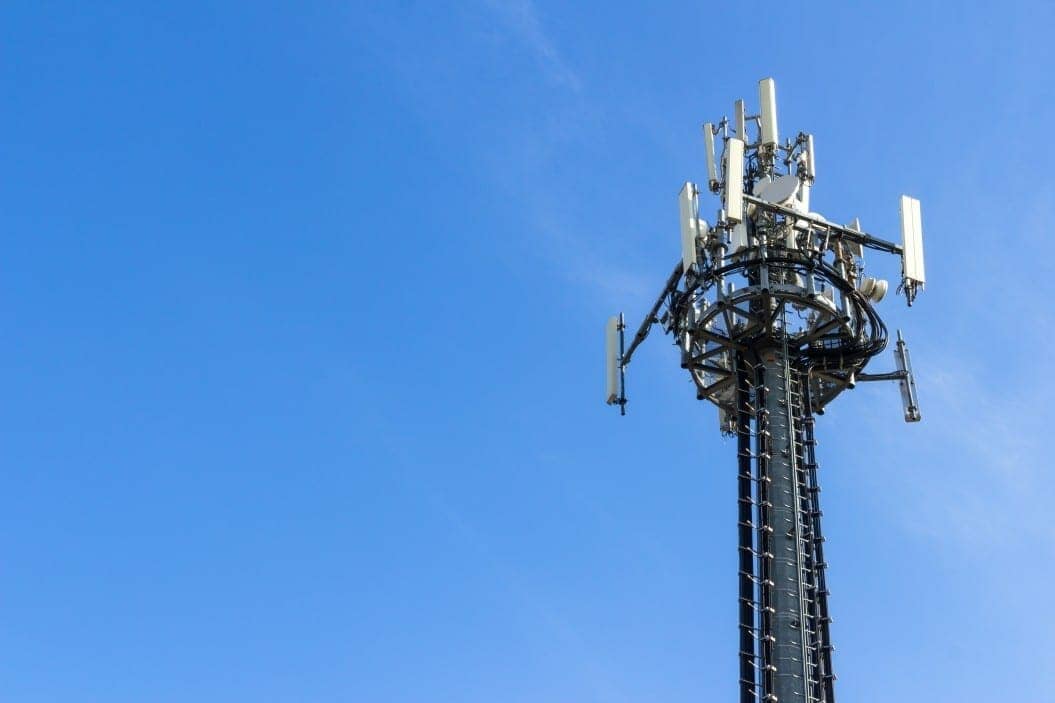 telecommunication tower on blue sky background t20 YVbjjj