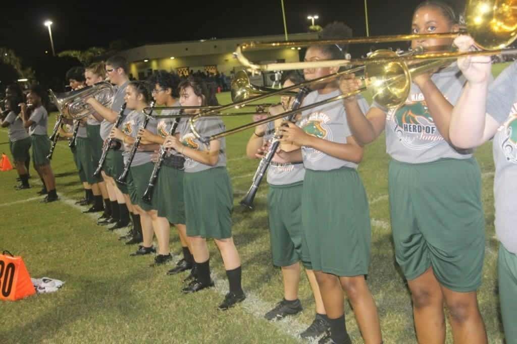 Mcarthur marching band gives strong performance