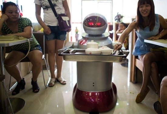 image-mcdonalds-robot 2